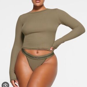 SKIMS cotton jersey long sleeve in Army